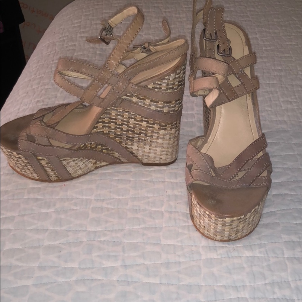 Nine west platforms